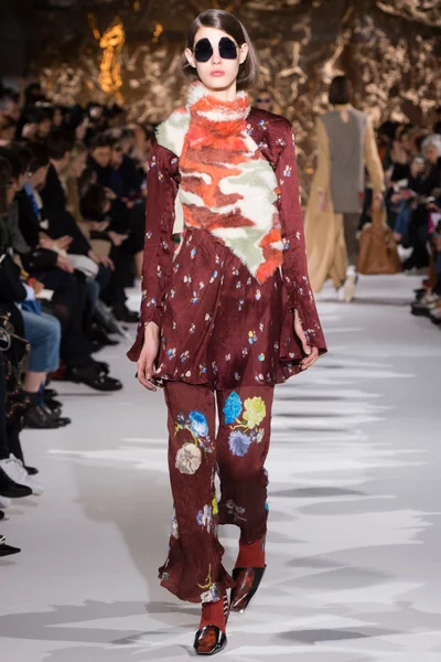 Look 22